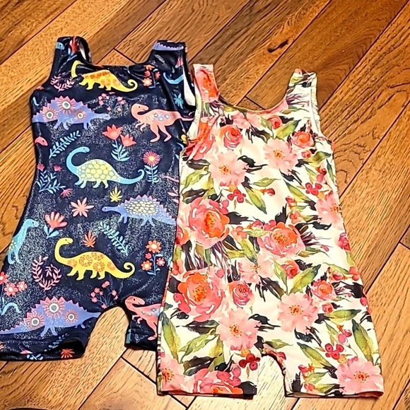 Two Gymnastic Leotards Flowers and Dinosaurs - size 100 - Picture 1 of 8
